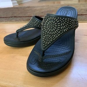 Gently Used Crocs Wedge Flip